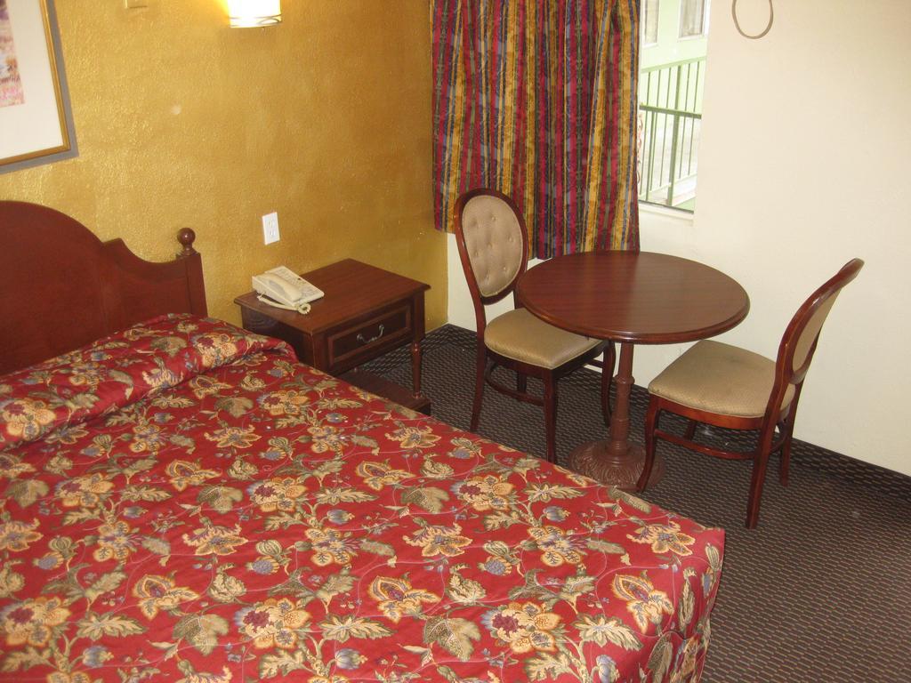 Sunshine Motel Сан-Бернардино Номер фото